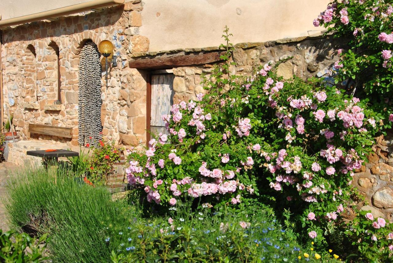 B&B Casa Rural Mas De Las Tapias Valderrobres Exterior photo