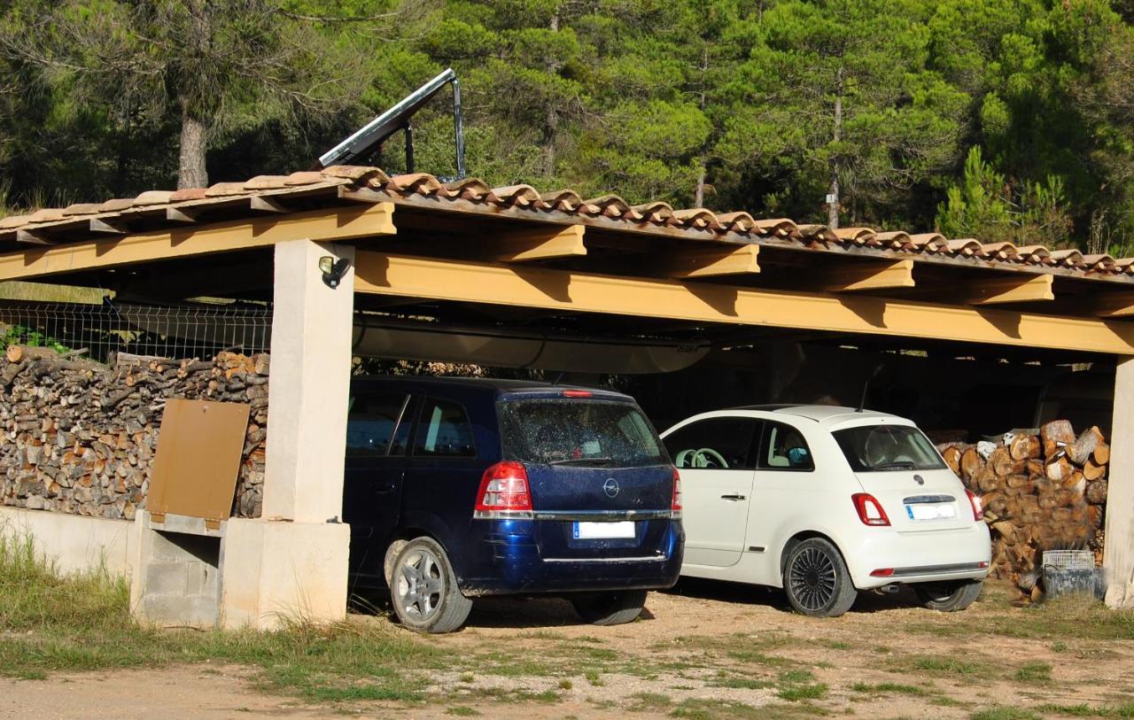 B&B Casa Rural Mas De Las Tapias Valderrobres Exterior photo